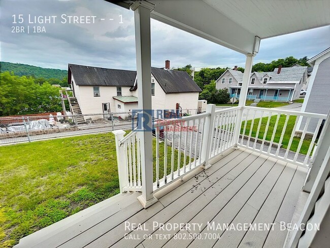 Building Photo - 15 Light St