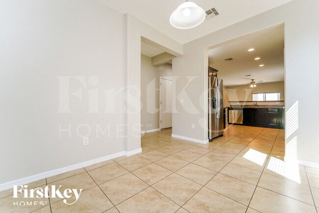 Foto del edificio - 11282 W Artifact Quarry Dr