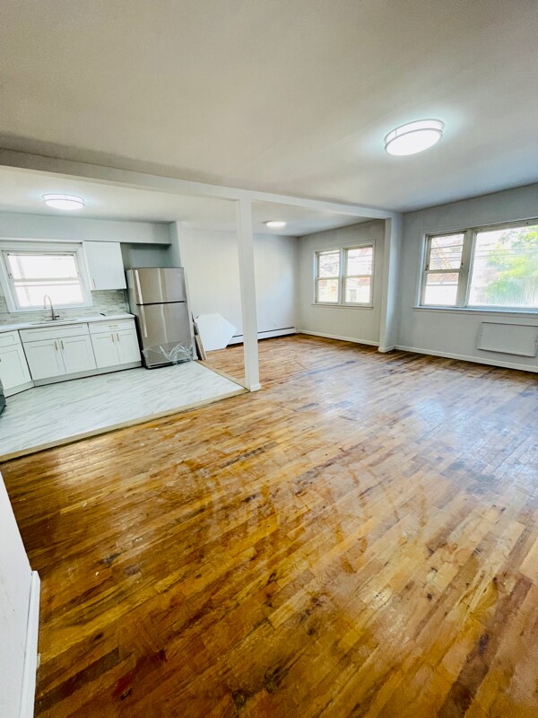 164 164th St Unit 2, Queens, NY 11358 Room for Rent in Queens, NY