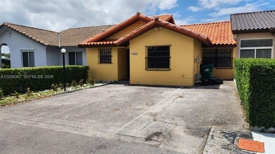 Building Photo - 5046 SW 145th Ave