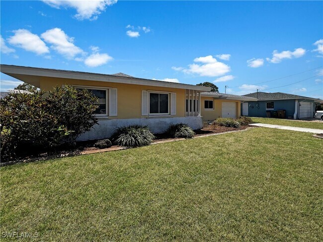 218 SW 46th Terrace Cape Coral - 218 Sw 46th Terrace Cape Coral Fl Building Photo 