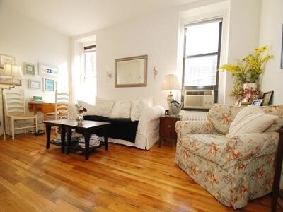 Building Photo - 222 West 15th Street
