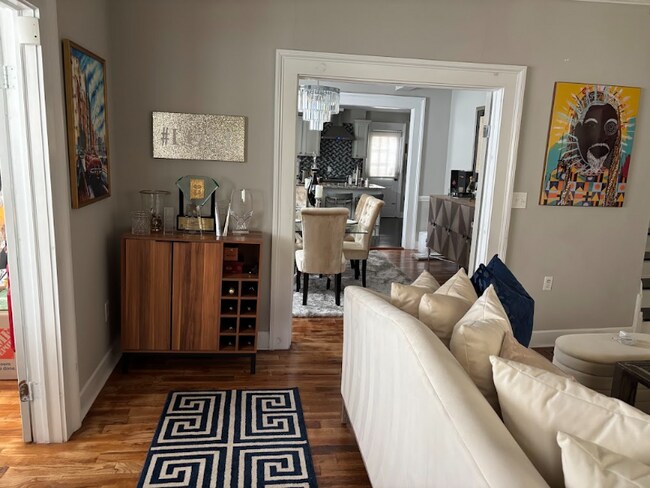 Foto del edificio - 1623 Westwood Ave SW