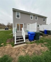 Building Photo - 38 Springbrook Rd
