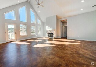 Building Photo - 17707 Westlake Dr
