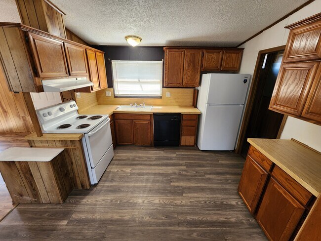 Foto del edificio - 10916 County Rd 1515