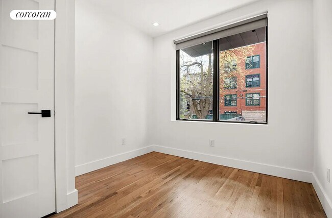 Building Photo - 568 Lafayette Ave