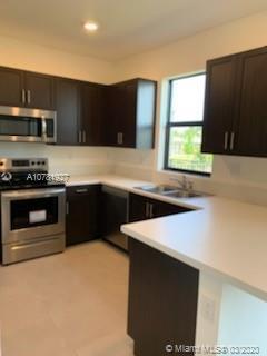 Building Photo - 4728  Caspian Way   Davie Fl 33314