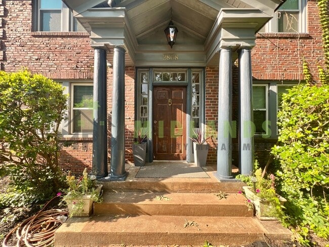 Building Photo - 2808 Wheat St