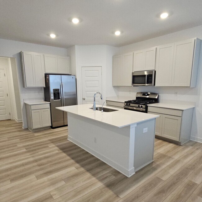 Building Photo - 17337 Rancorn Pl