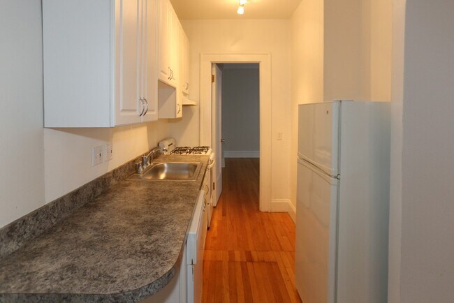 Foto del edificio - 439 W Melrose St