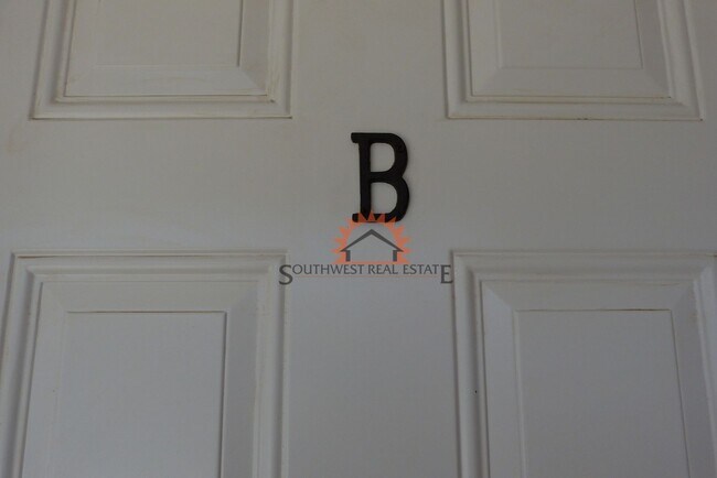 Foto del edificio - 108 Wicks Ave