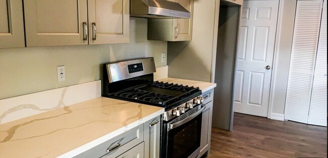 Building Photo - 3338 Patritti Ave