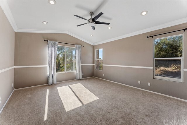 Foto del edificio - 105 Frontier St