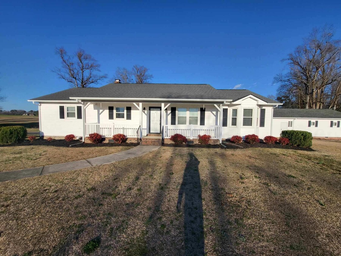 Primary Photo - 1172 Reedy Creek Rd