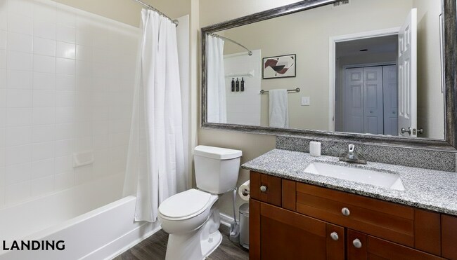 Foto del edificio - 901 Lakeside Cir