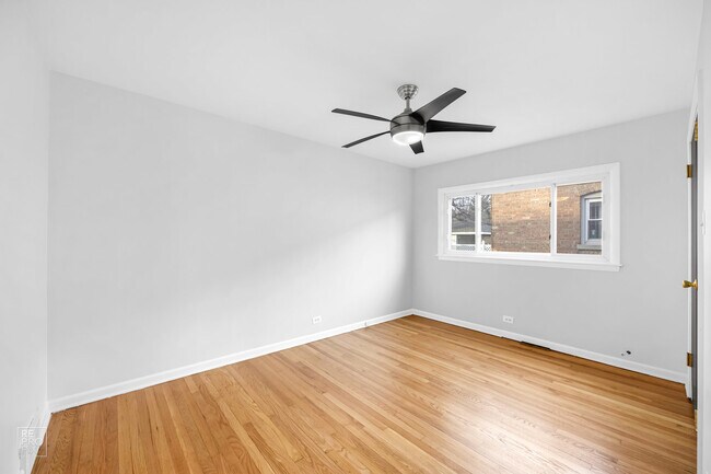 Building Photo - 12552 S Harvard Ave