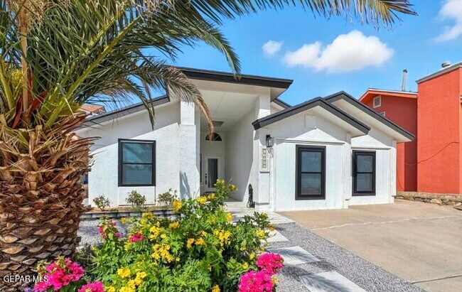 Building Photo - 12409 Golden Sun Dr