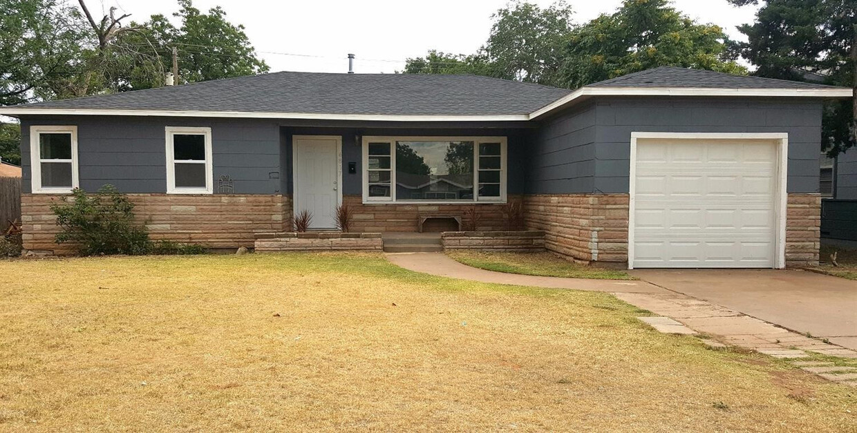 Foto principal - 4817 40th St