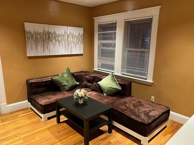 Building Photo - 101 E Squantum St