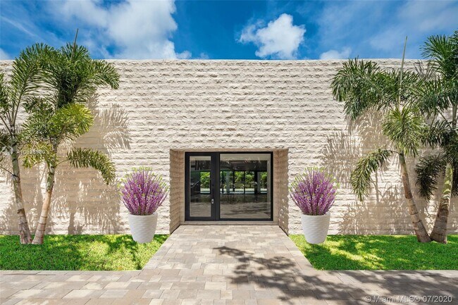 Foto del edificio - 13306 SW 58th Ct