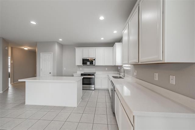 Foto del edificio - 2404 Bermont Red Ln