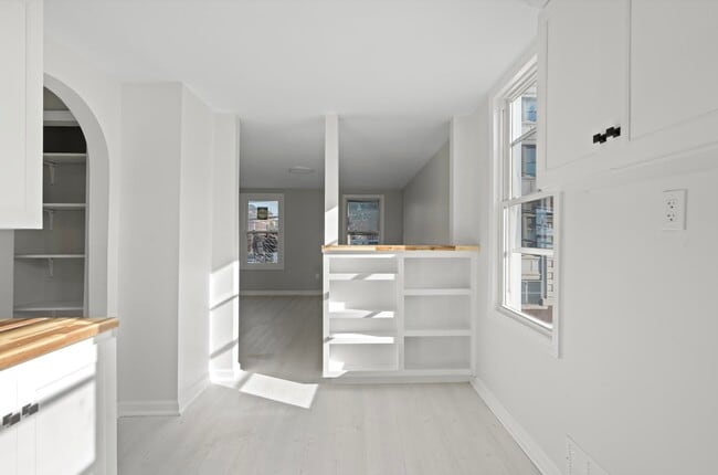 Foto del edificio - 173-175-175 Lembeck Ave