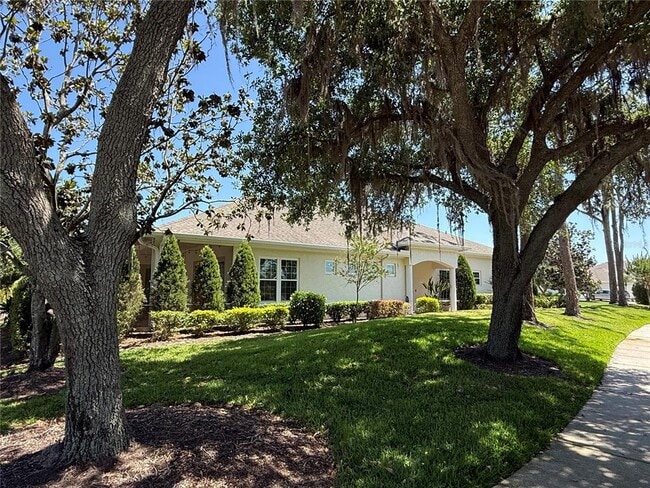 Building Photo - 2702 Prestwick Dr