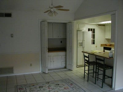 Building Photo - Beautiful Lakewood Village Condo