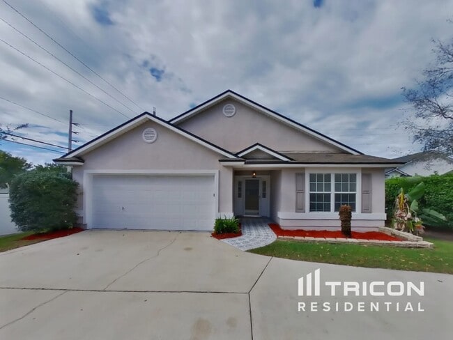 Building Photo - 1808 Northglen Cir