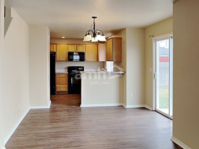 Foto del edificio - 1257 N Forty Niner Ave