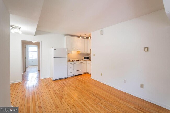 Foto del edificio - 958 N 2nd St