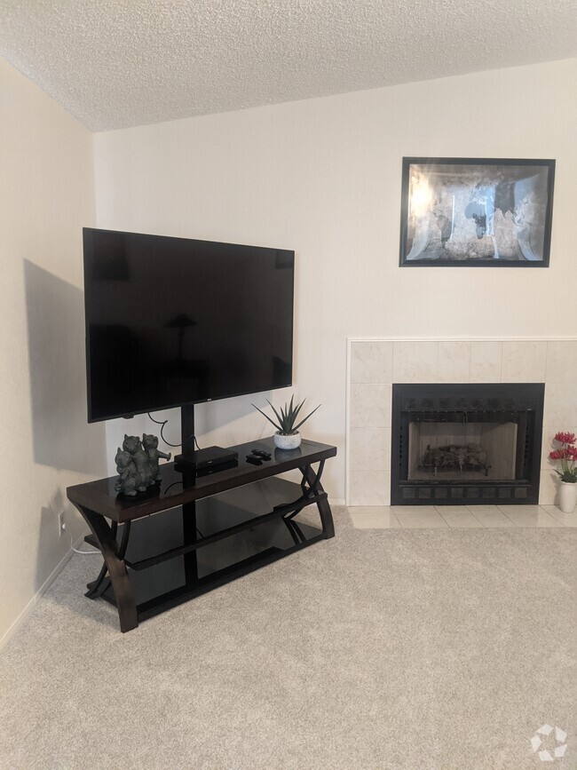 Building Photo - 1254 Escalera Pl