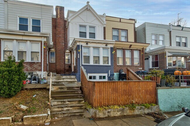 Foto del edificio - 4021 Howland St