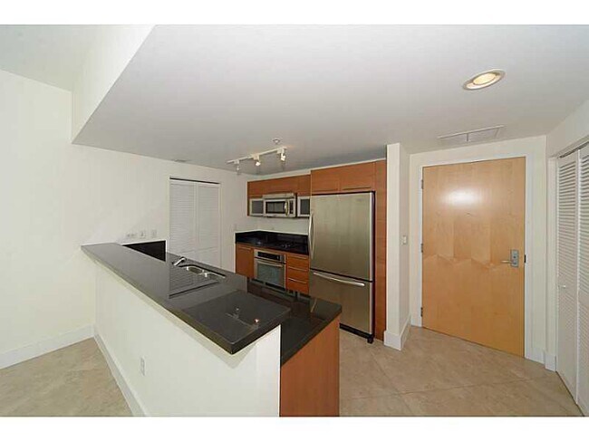 Foto del edificio - 253 NE 2nd St