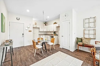 Building Photo - 2077 Ridge Ave