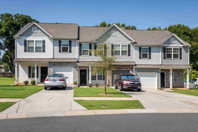 Foto del edificio - The Grove Residences