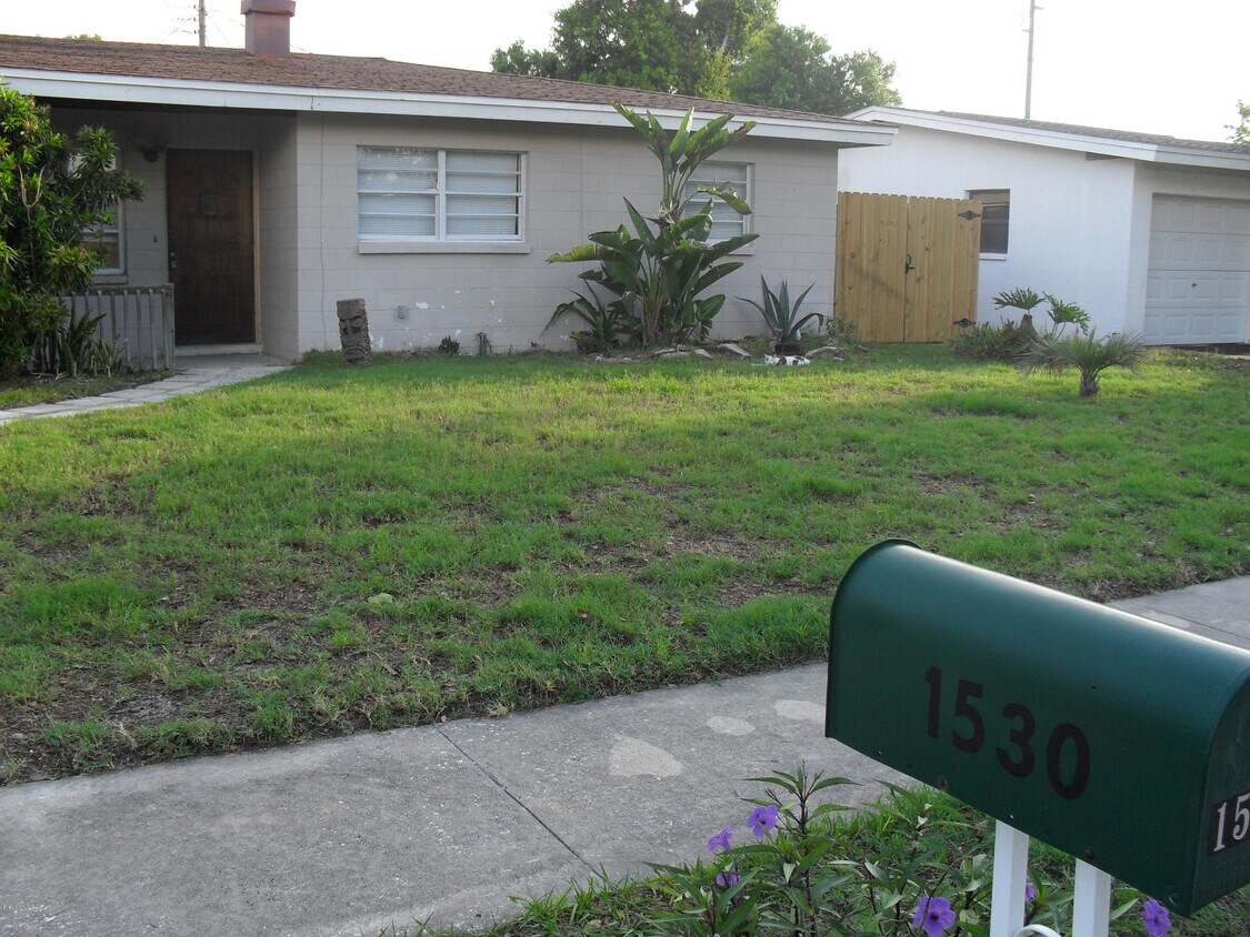 Foto principal - 1530 Concord Ave