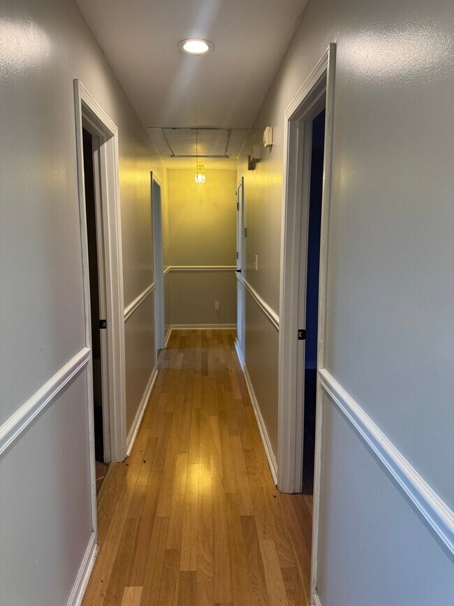 Foto del edificio - 479 Ervin Ln