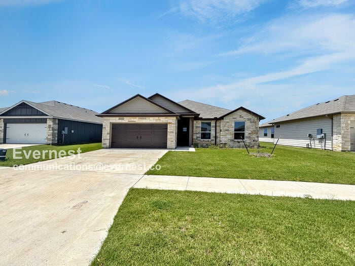 Primary Photo - 8503 Glade Dr