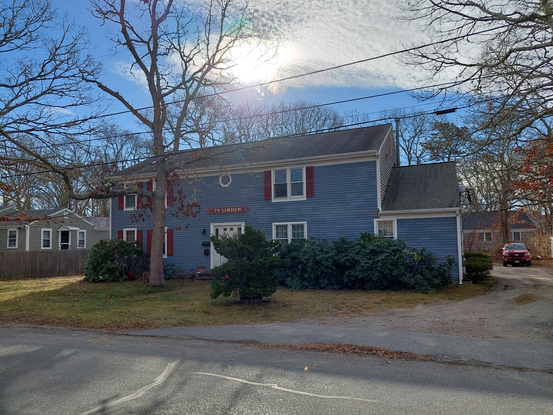 Street View - 79 Linden St