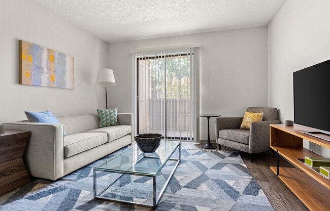 C242360_Calloway_1B1BModel_LivingRoom2_02-2_1 - Calloway at Las Colinas