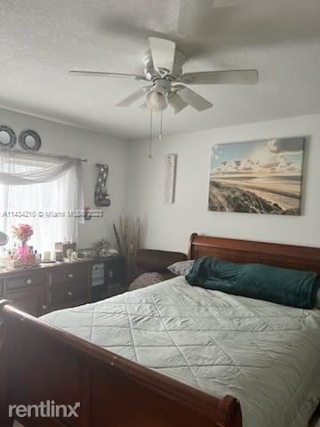 Building Photo - 3 br, 2 bath House - 970 NE 34th Ave Unit 101