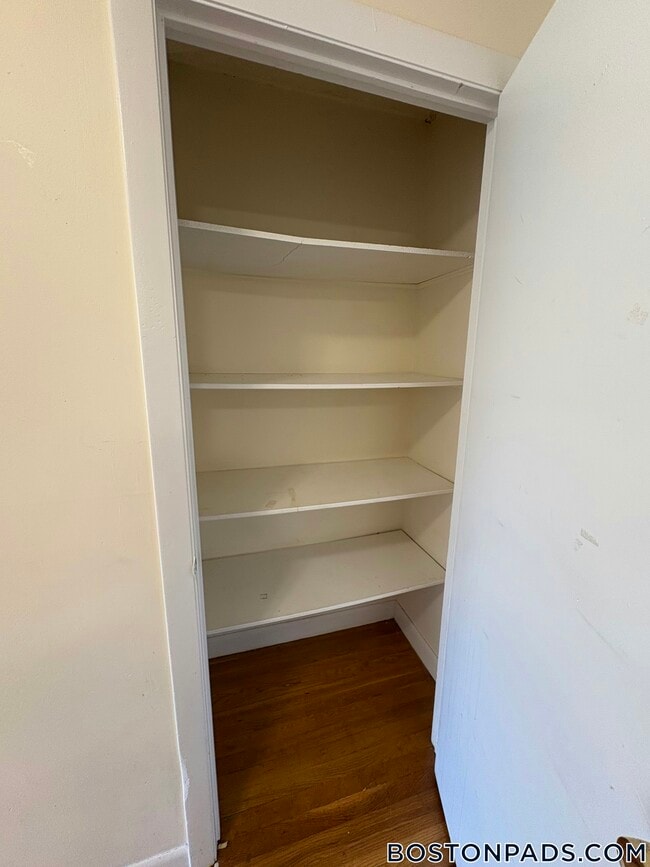 Foto del edificio - 66 Homer Ave