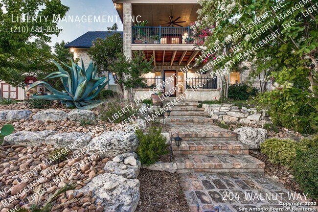 Foto del edificio - 3 Bedroom, 2 Bath Home with an Outdoor Fir...