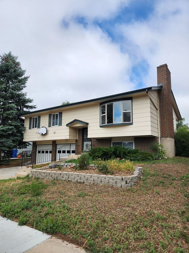 Photo - 1822 Wooten Road
