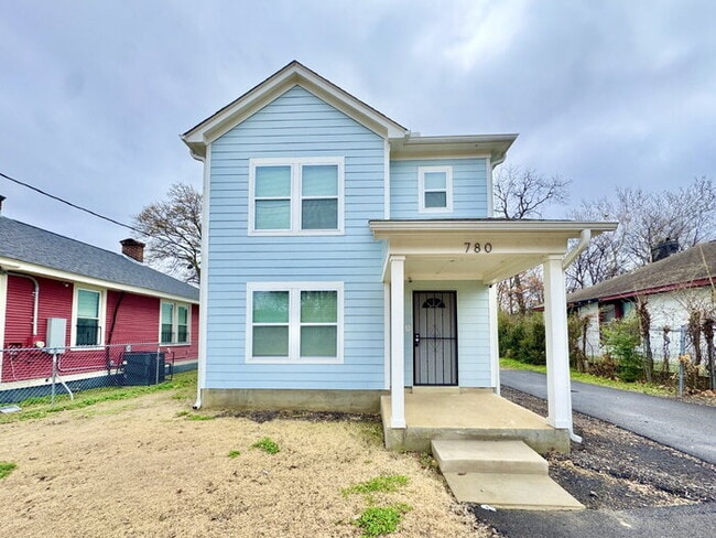 Foto del edificio - 780 Woodlawn St