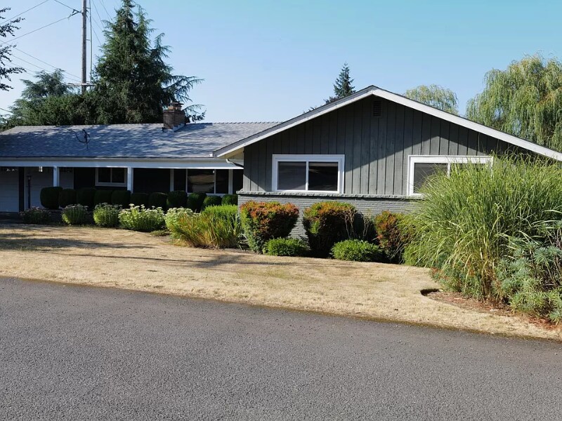 11602 SE 49th St, Bellevue, WA 98006 House Rental in Bellevue, WA