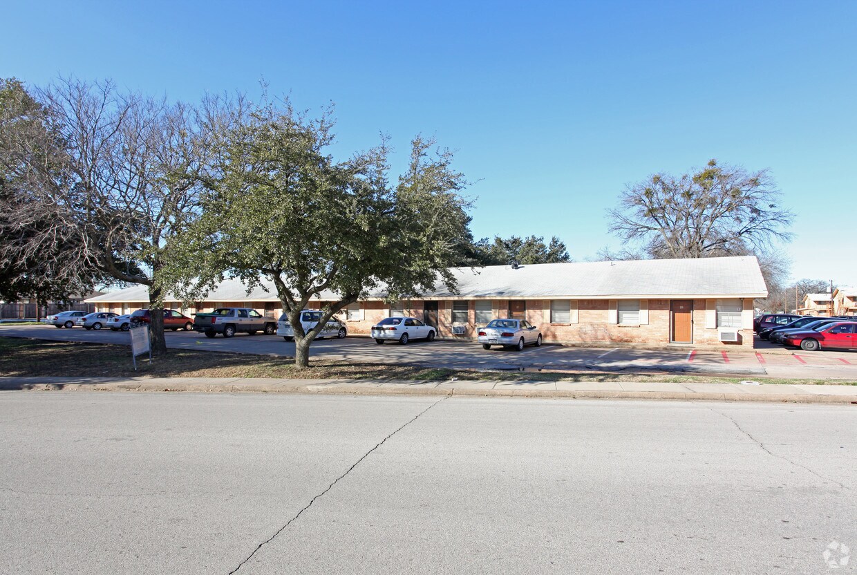 Meadowbrook Heights Apartaments - Meadowbrook Heights Apartments