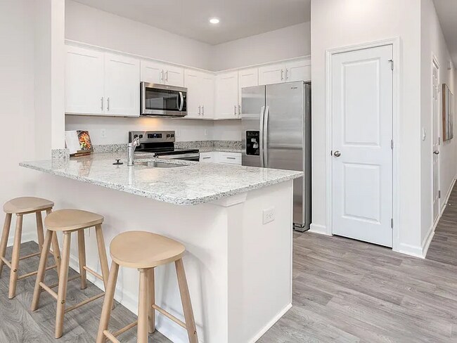 Foto del edificio - 412 Cherry Laurel Dr